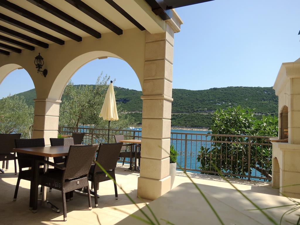 Guest House Villa Maslina Neum Bagian luar foto
